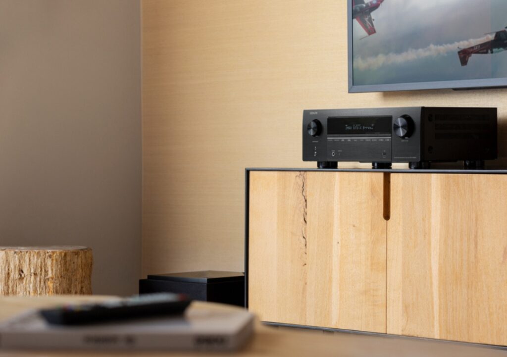 Denon AVC-X3800H 9.4 Lifestyle Side