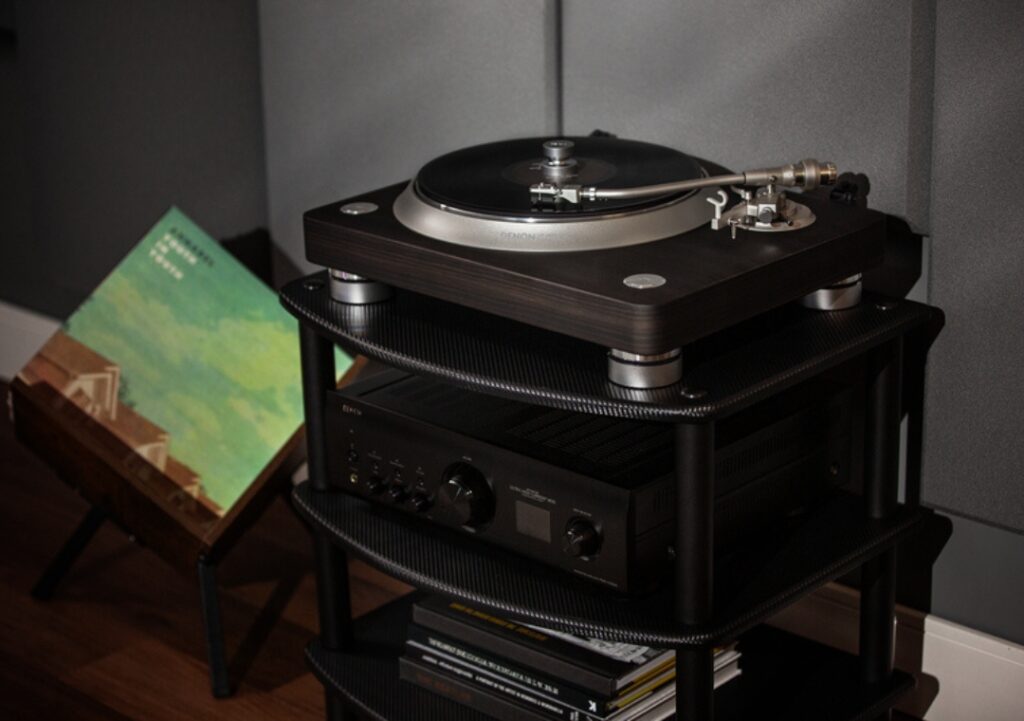 Denon DP-3000NE Turntable: A Complete Guide to What You're Actually Buying 2 DP-3000NE Turntable side